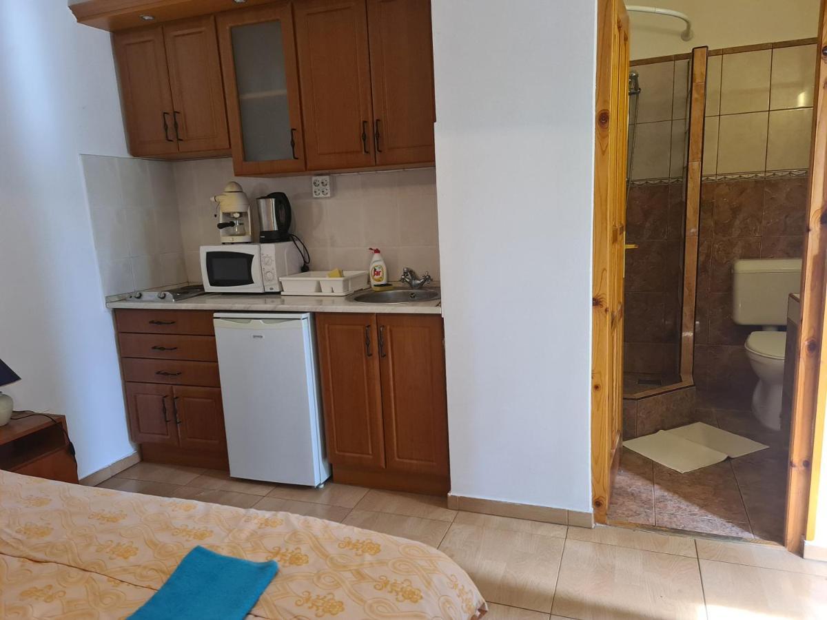 Hajdúszoboszló Mediterran Apartman Es Vendeghaz מראה חיצוני תמונה